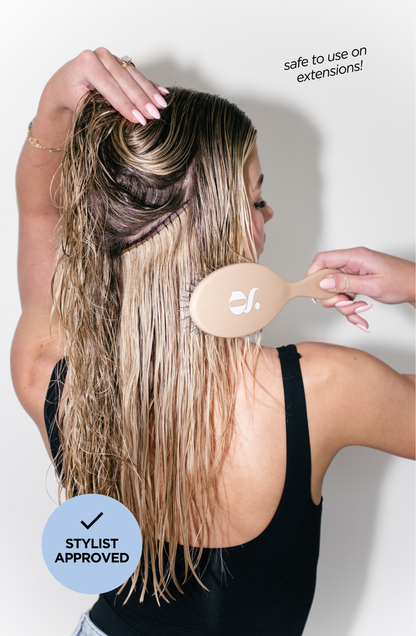 The Detangling Brush