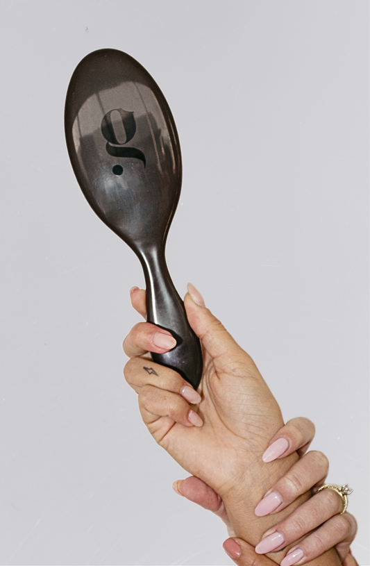 The Detangling Brush